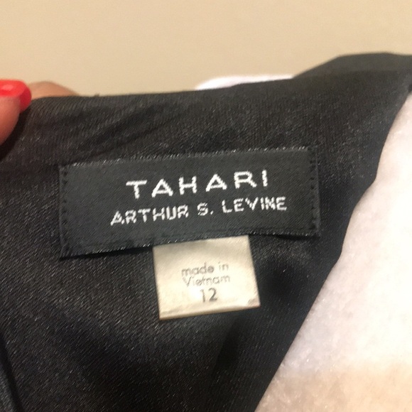 Tahari Arthur S Levine Laser Cut Fit & Flare Lined Midi Dress w/Pockets-12 - Picture 10 of 13